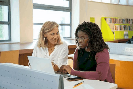 Cours particuliers pour étudiants étrangers Cours particuliers pour étudiants étrangers